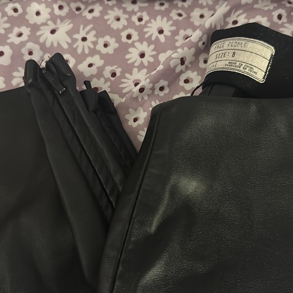 Free People vegan leather pants size 8 new years outfit - Picture 2 of 4